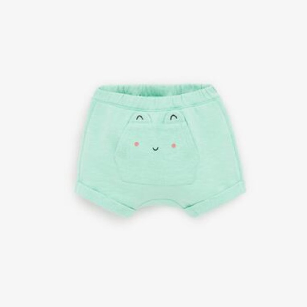 Zara worn 1x PLUSH SHORTS WITH POCKET APPLIQUÉ
Light green 9-12 MONTHS